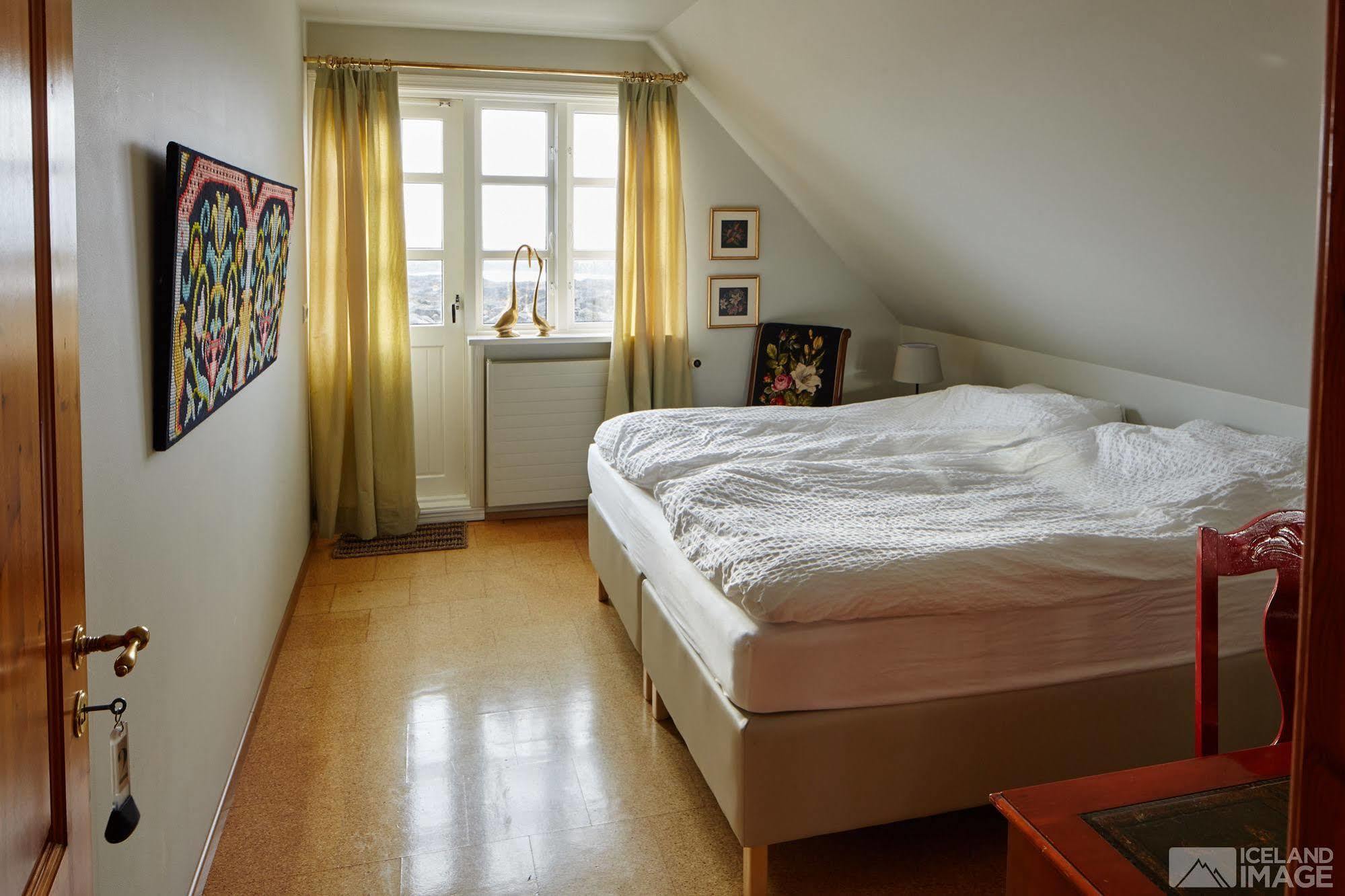 Guesthouse Heba Stokkseyri Buitenkant foto