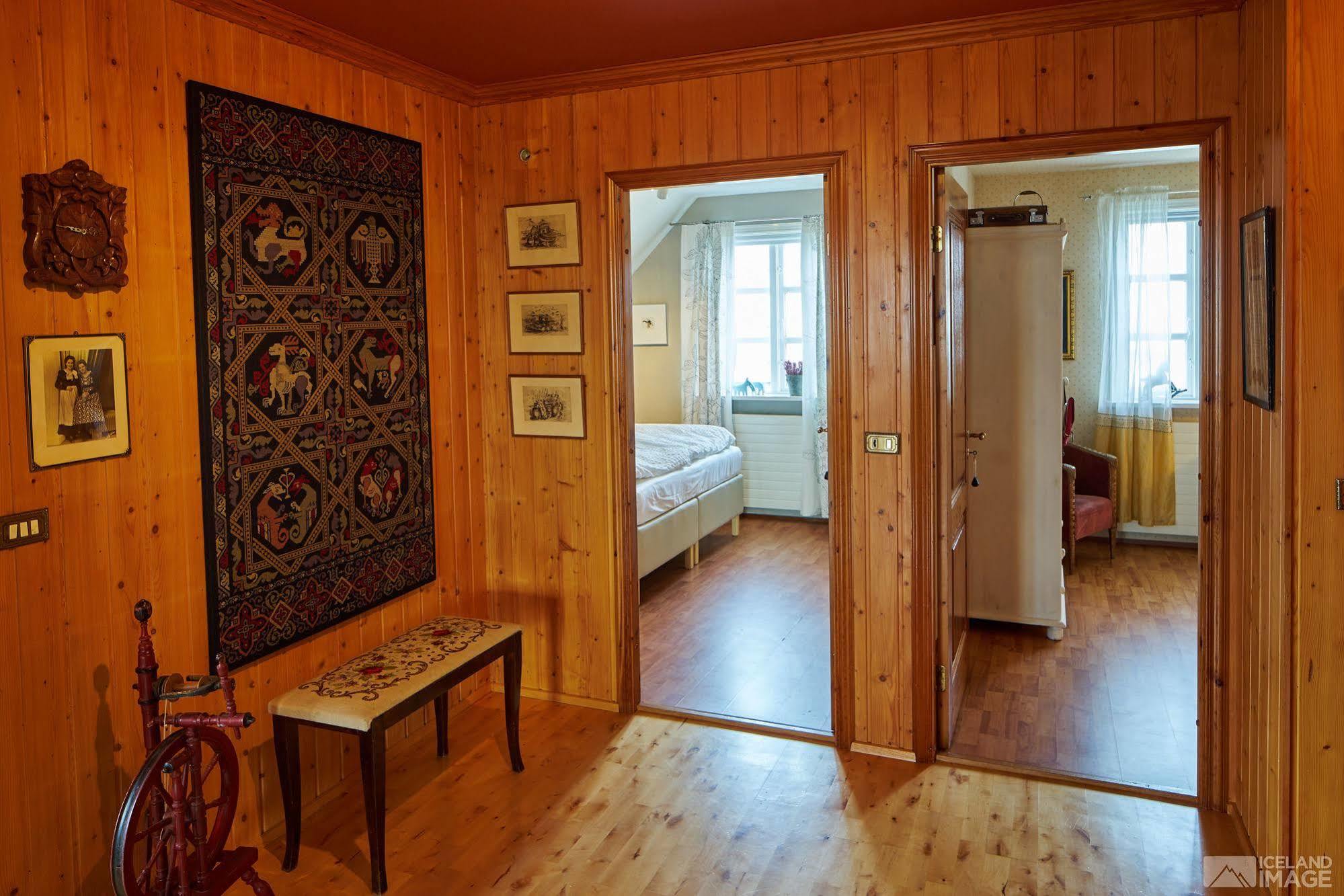 Guesthouse Heba Stokkseyri Buitenkant foto
