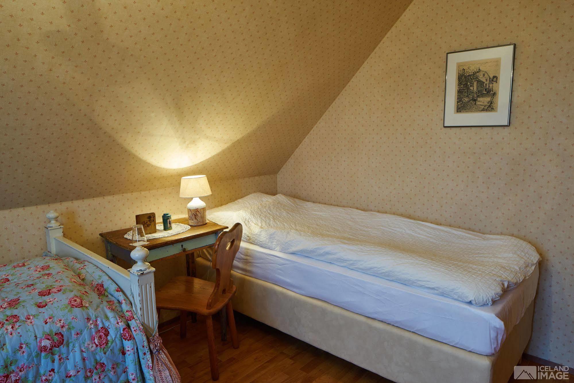 Guesthouse Heba Stokkseyri Buitenkant foto